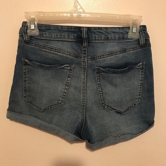 Refuge High Rise Denim Cuffed Shorts - Picture 4 of 4
